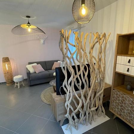 Studio Calme Et Cosy Saint-Julien-les-Villas Exterior photo