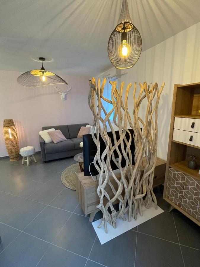 Studio Calme Et Cosy Saint-Julien-les-Villas Exterior photo